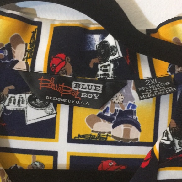 NWOT dope ass retro rapper graphic button down top - Picture 3 of 4